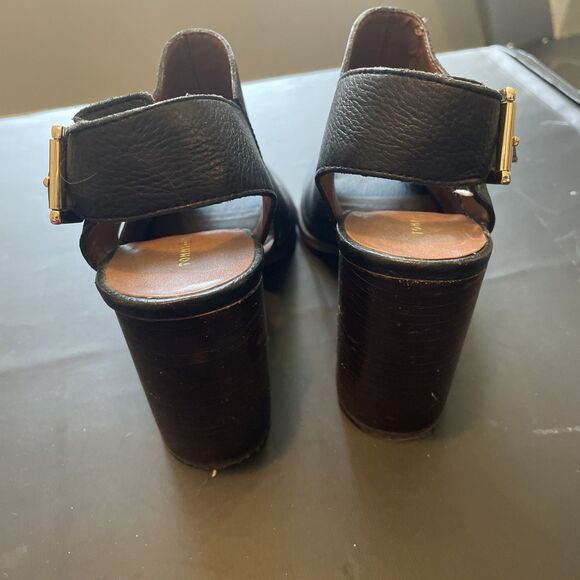 Tommy Hilfiger, Black Leather Block Heel, Open Toe Shoes, 8 1/2 - Picture 5 of 7